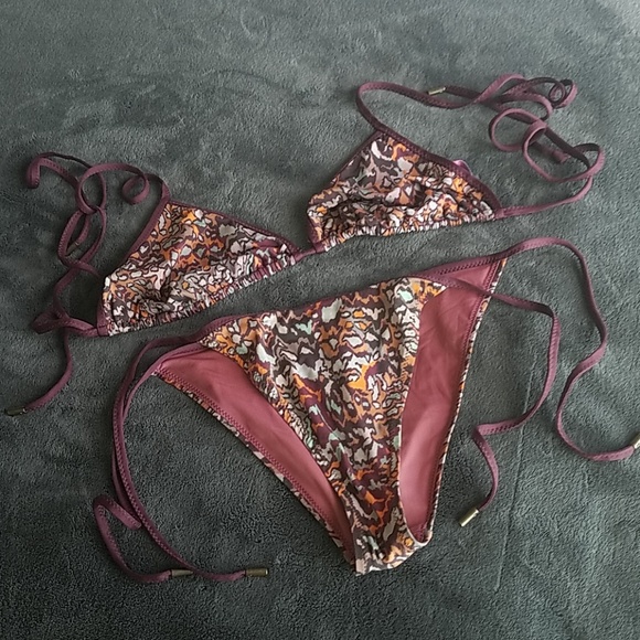 Matthew Williamson Leopard Print Bikini - Picture 2 of 7